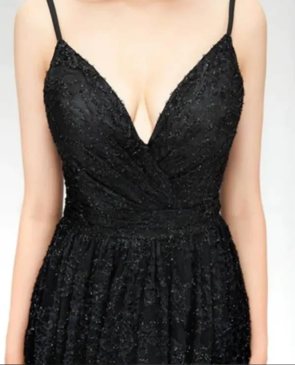 Luxury Black Sequins A Line Spaghetti Straps Long Prom Dresses With Split APP0756