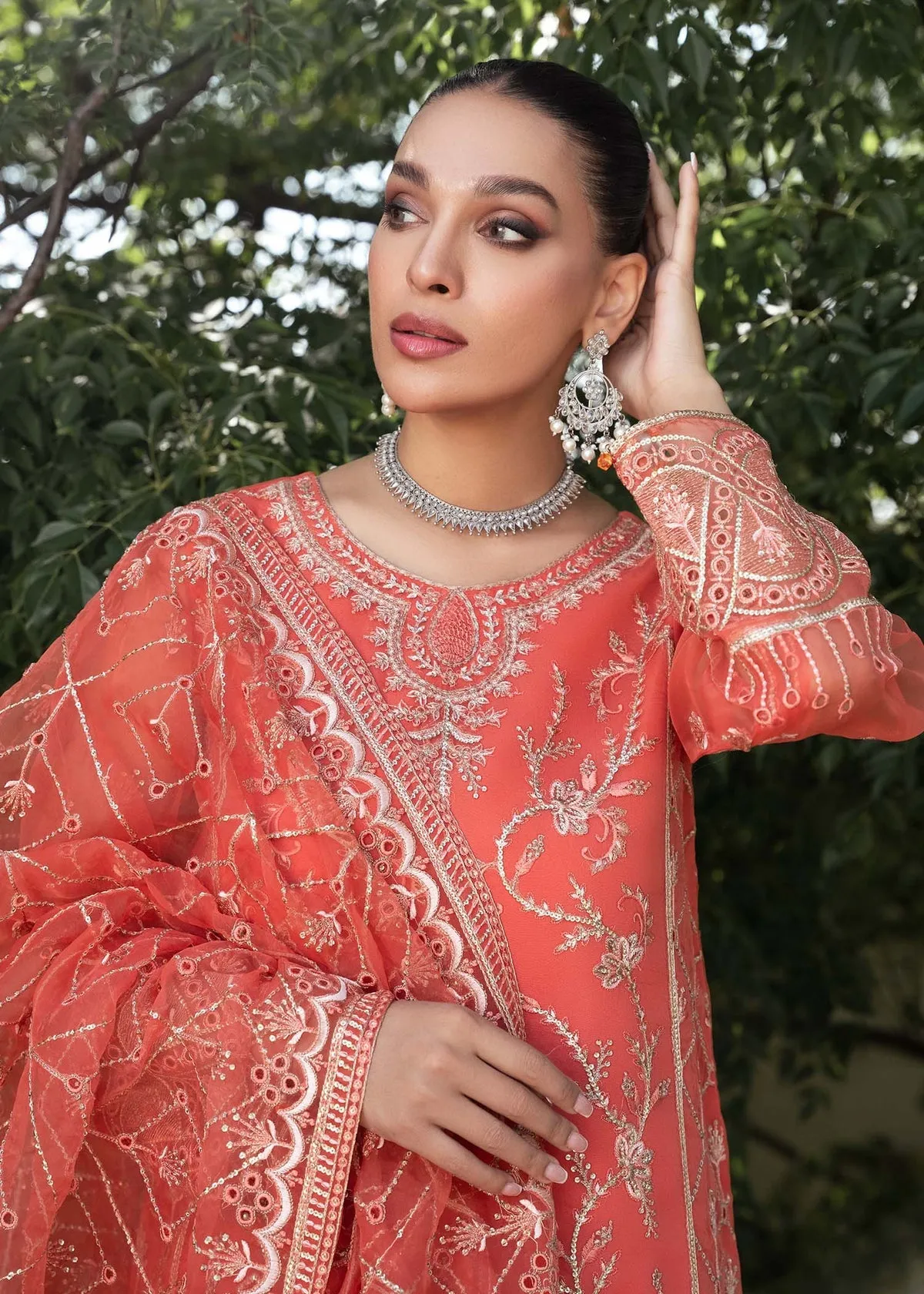 Luxury Peach Embroidered Pakistani Salwar Kameez Dupatta Suit