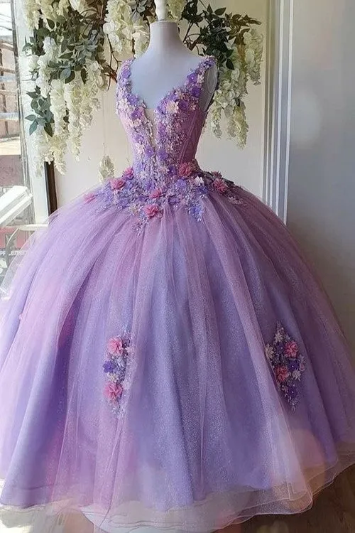 Luxury V-neck Sleeveless Quinceanera Dresses with Flower Appliques