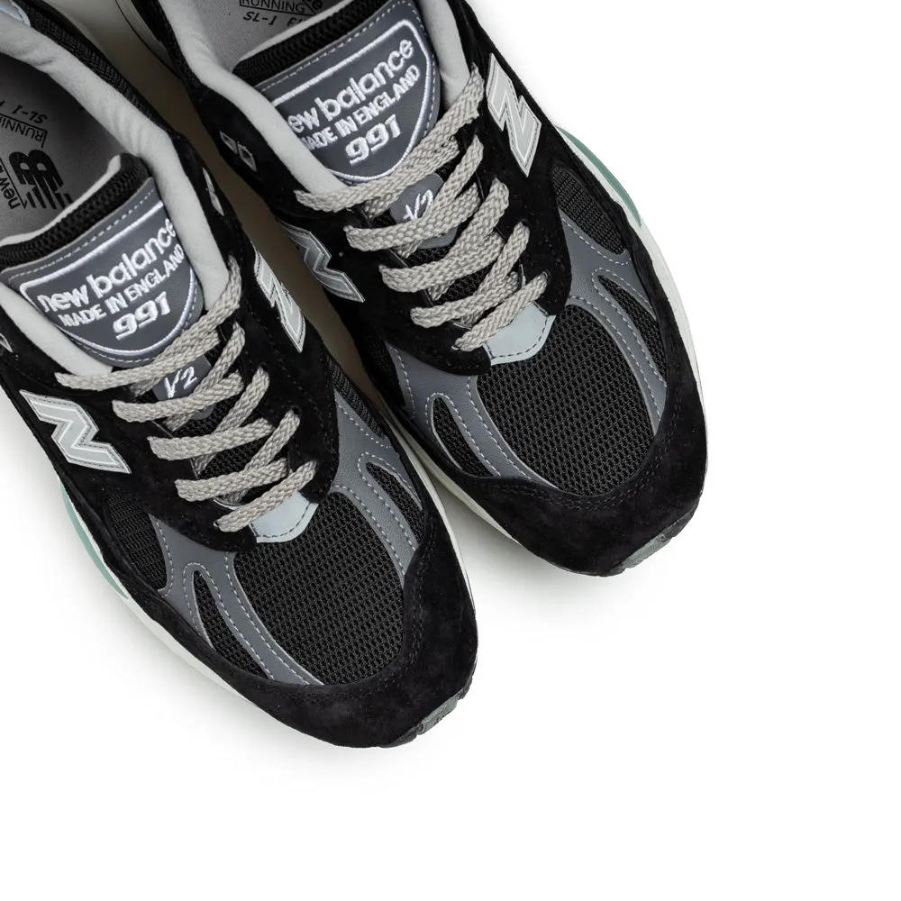 MADE in UK 991v2 | Black