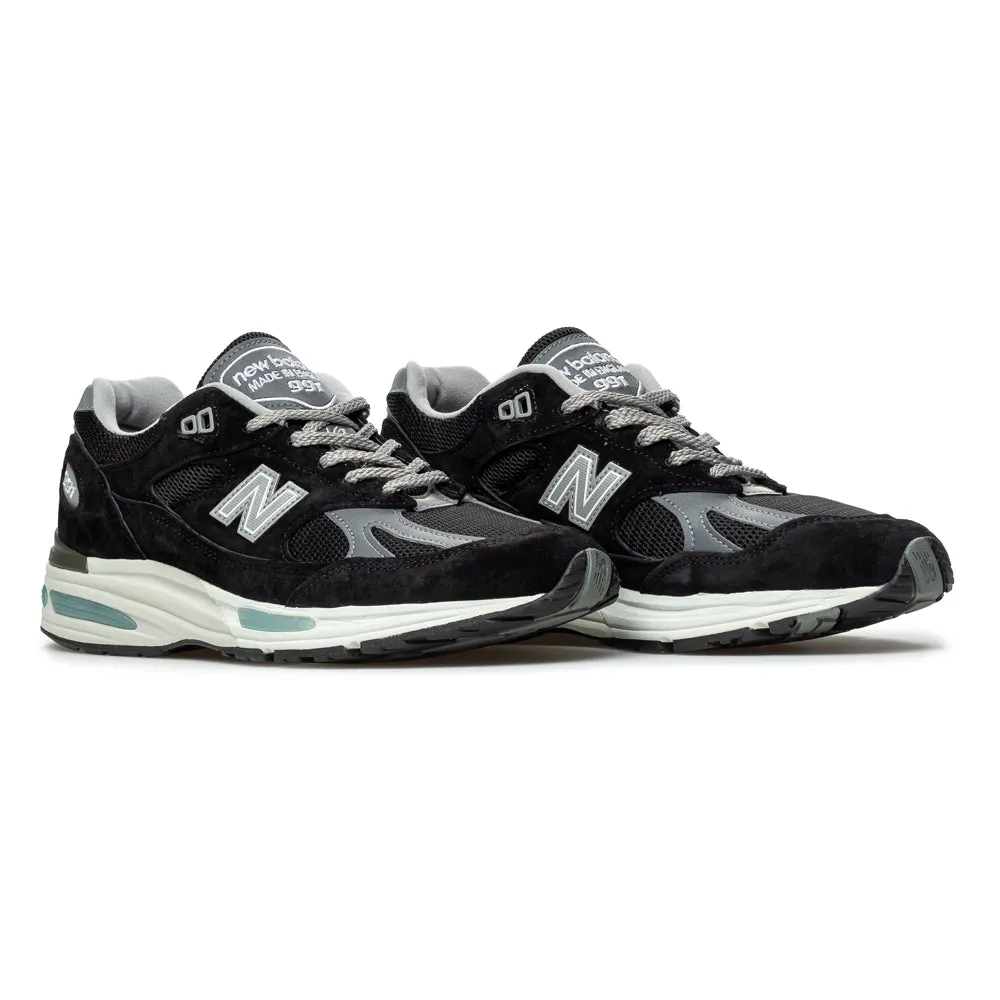 MADE in UK 991v2 | Black