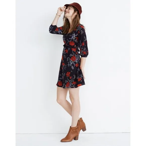 Madewell Silk Ruffle-Waist Dress in Windblown Poppies - Sz 6P