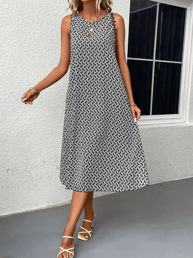 Maximiliana® | Fashionable and minimalist   dress