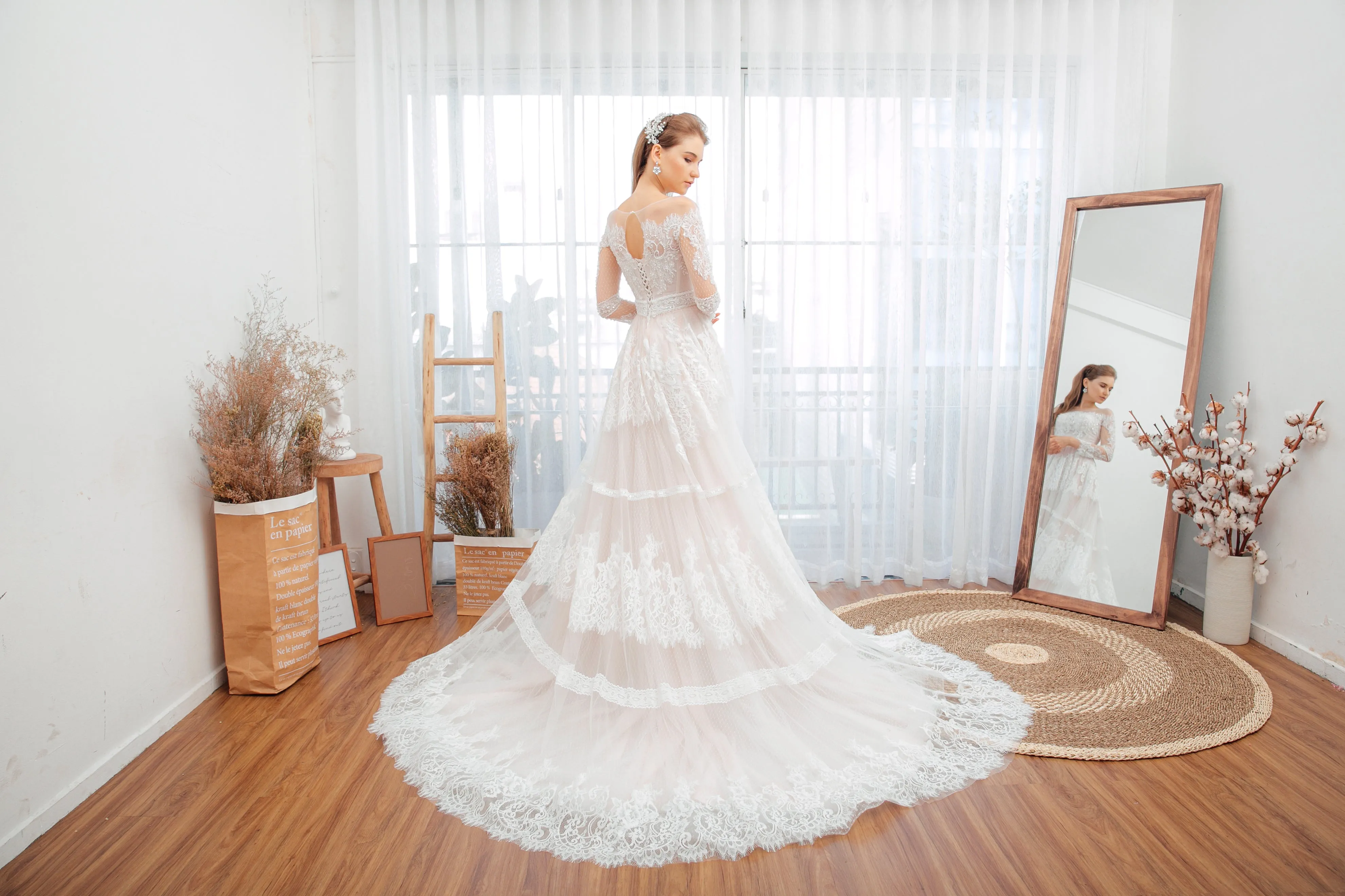 Minimalist A-Line Tulle Lace Handmade Wedding Dress