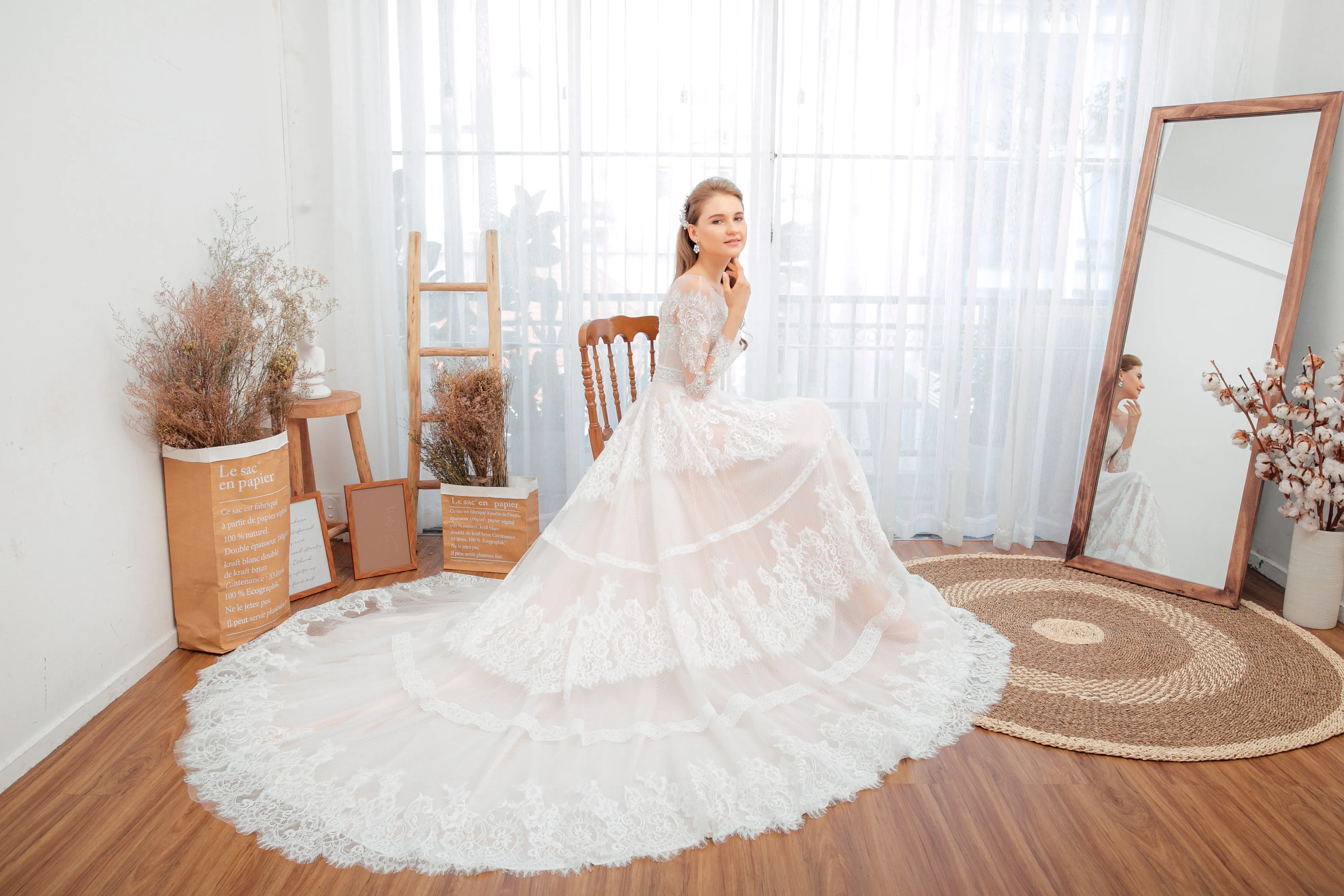 Minimalist A-Line Tulle Lace Handmade Wedding Dress