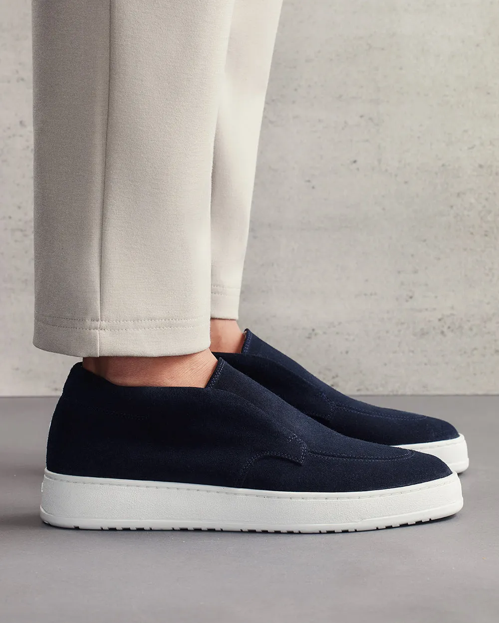 ML 01 Suede Blueberry