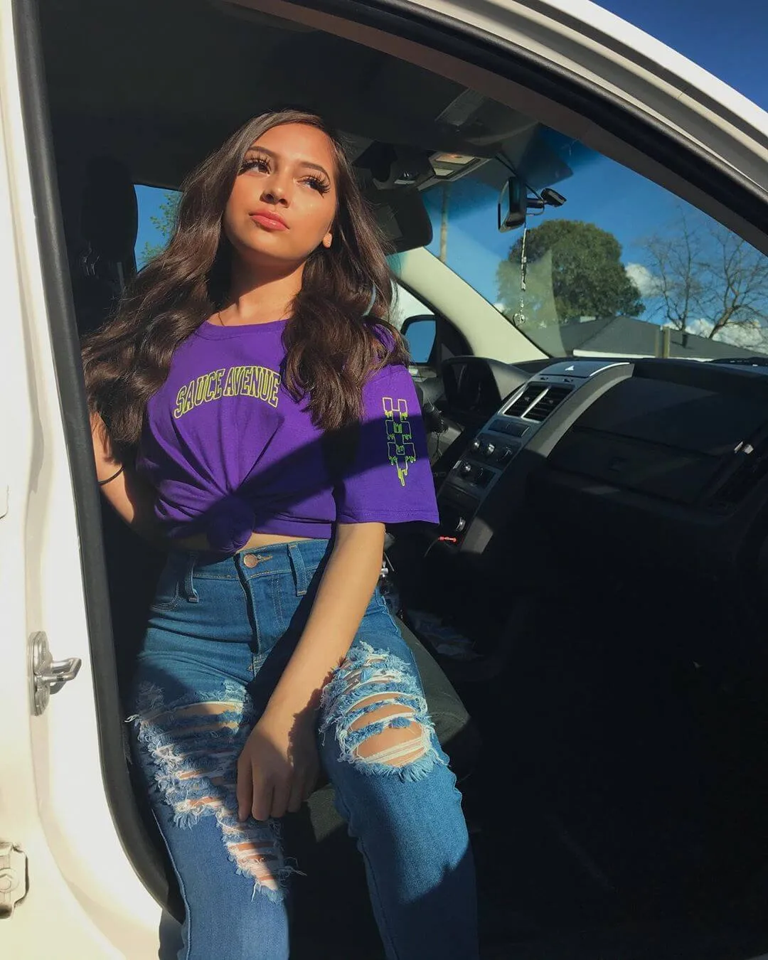Neon Yellow Outline SA Curve | Purple Tee (Outline Sleeves)