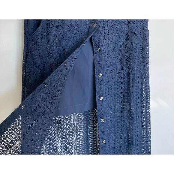 NWT! BCBG MaxAzria women’s dark blue skirt