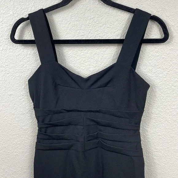 NWT Betsey Johnson Crepe Sheath Dress LBD Sweetheart Gathered Waist Pintuck Sz 2