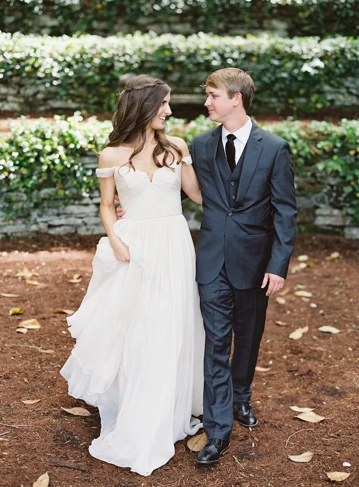 Off Shoulder Ivory Chiffon A-line Beach Wedding Dresses. AB061