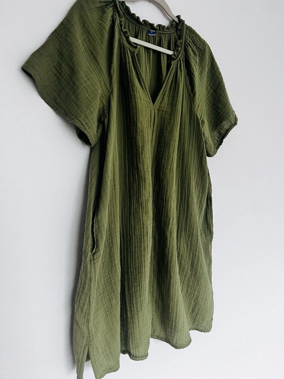 OLD NAVY Crinkle Gauze Dress Sz M Olive Lightweight Pockets Pullover Boho