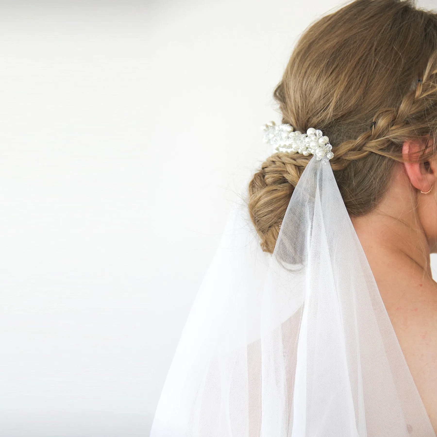 Pearl Tulle Veil  #4033