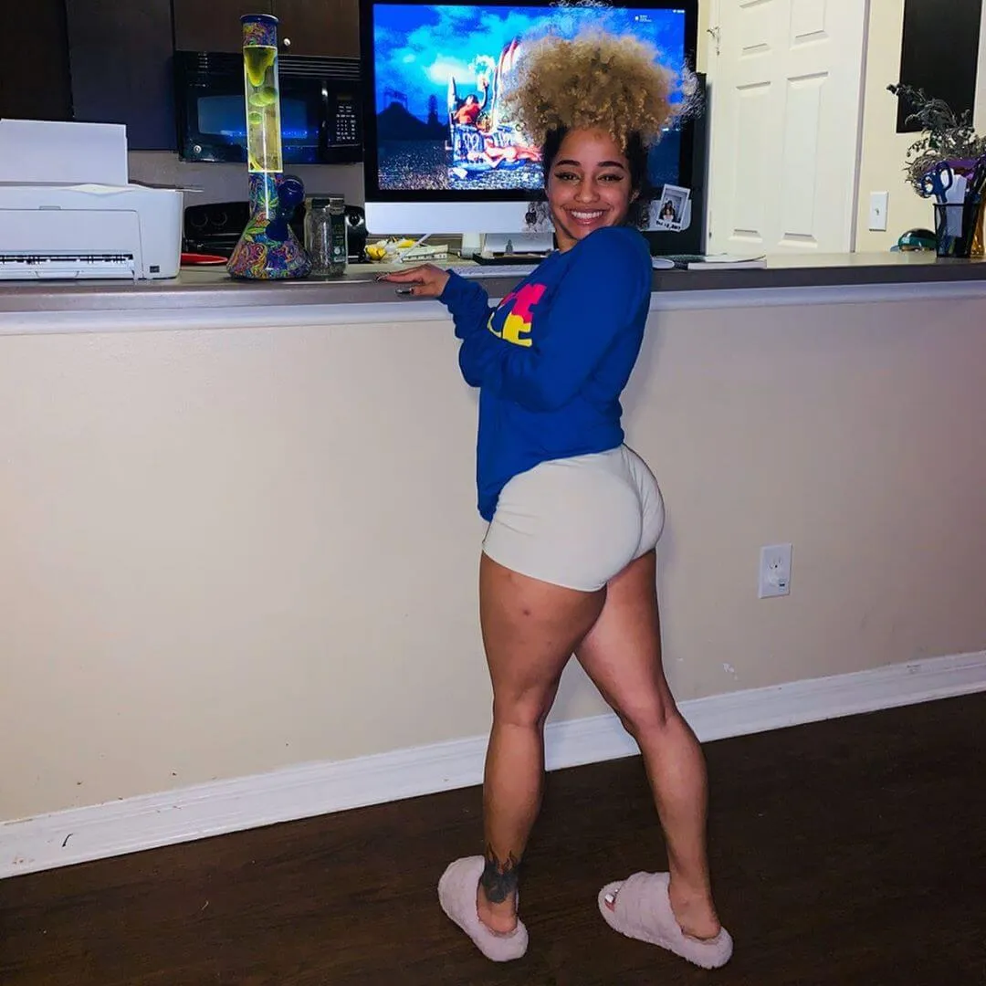 Pink Lemonade Sauce | Blue Long Sleeve Tee