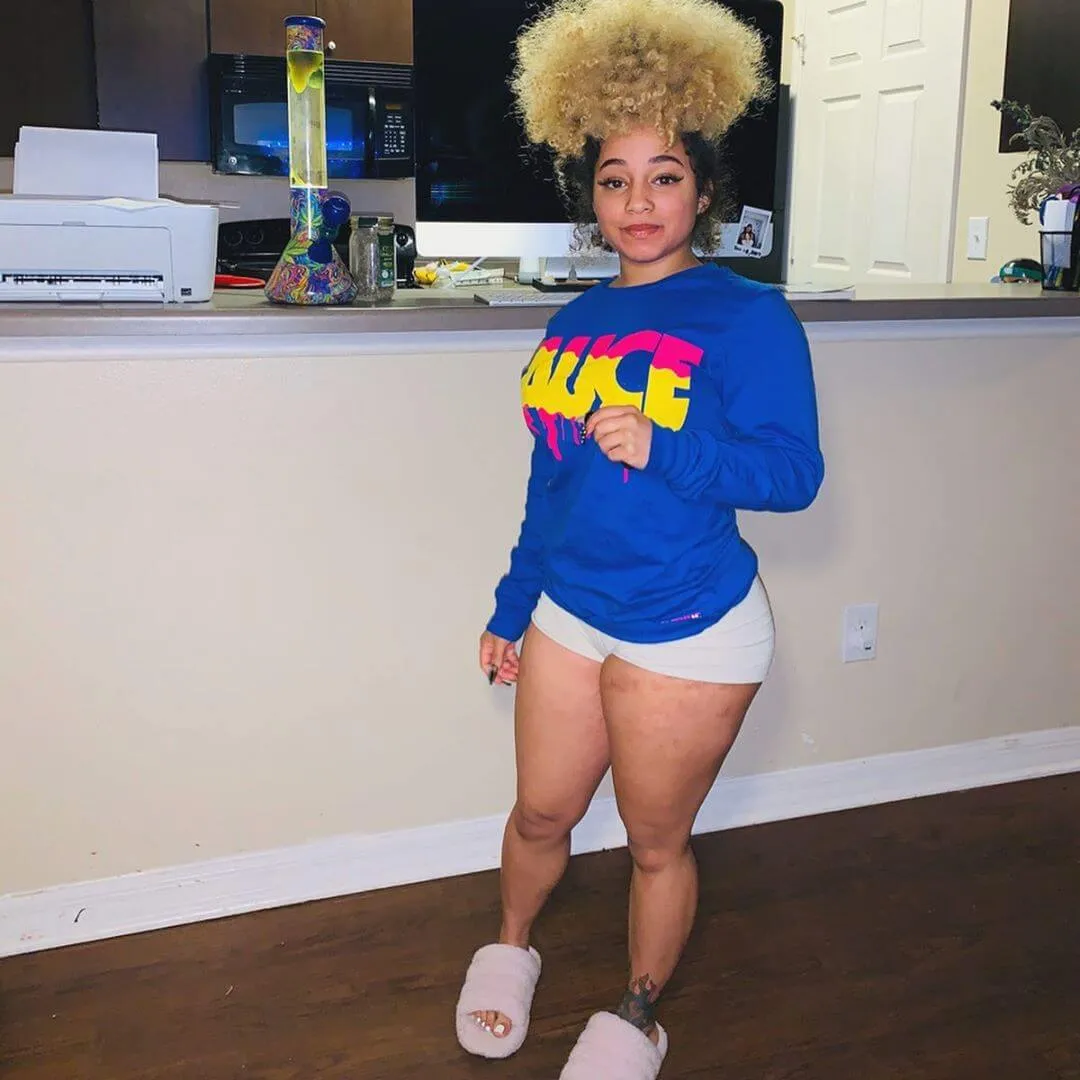 Pink Lemonade Sauce | Blue Long Sleeve Tee