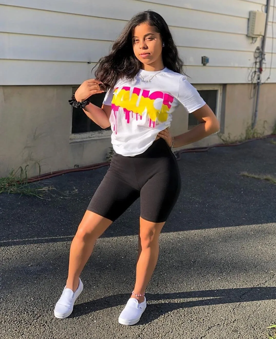 Pink Lemonade Sauce | White Tee
