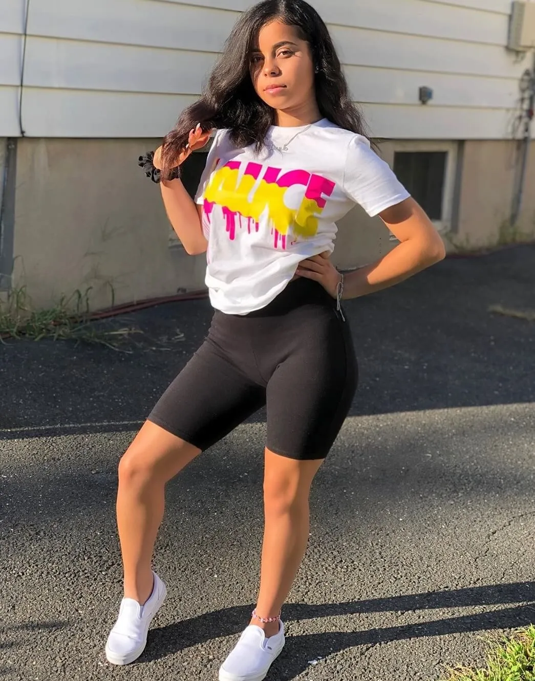 Pink Lemonade Sauce | White Tee