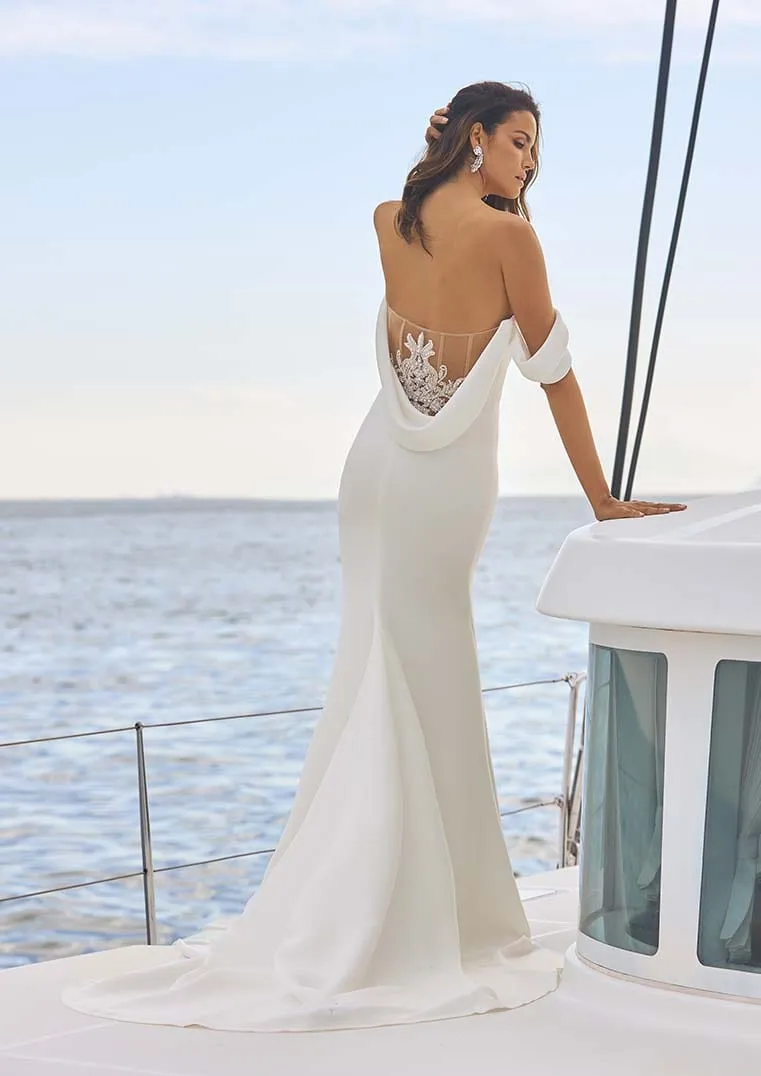 Pronovias: Aubrey