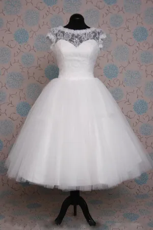 Retro Tea Length Modest Lace Wedding Dress