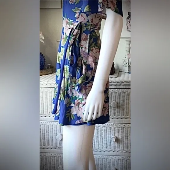 Revolve Privacy Please wrap dress floral yellow, pink &amp; blue colors size small