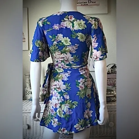 Revolve Privacy Please wrap dress floral yellow, pink &amp; blue colors size small