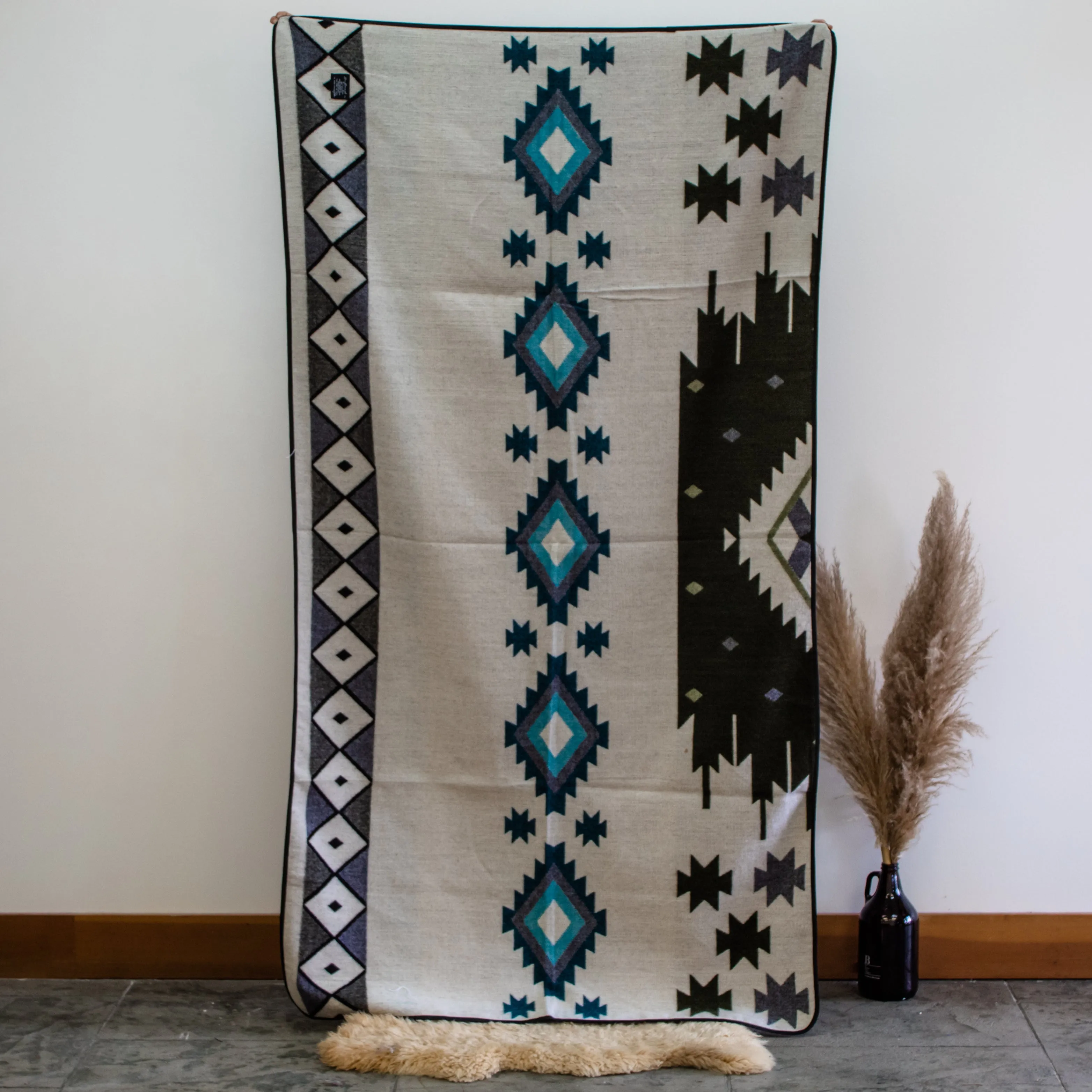 San Pablo Aztec Reversible Blanket  //  Olive Green/Grey/Teal