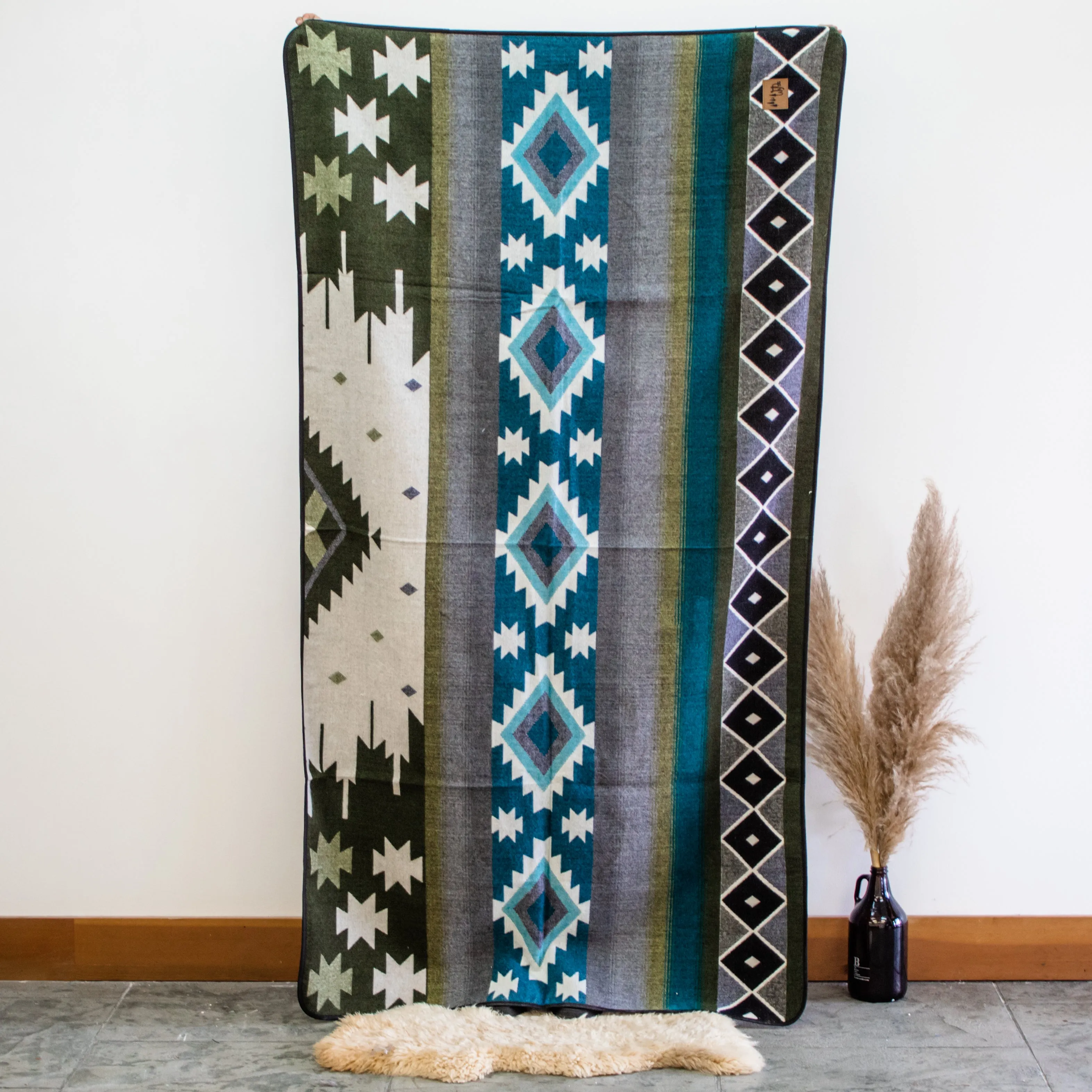 San Pablo Aztec Reversible Blanket  //  Olive Green/Grey/Teal