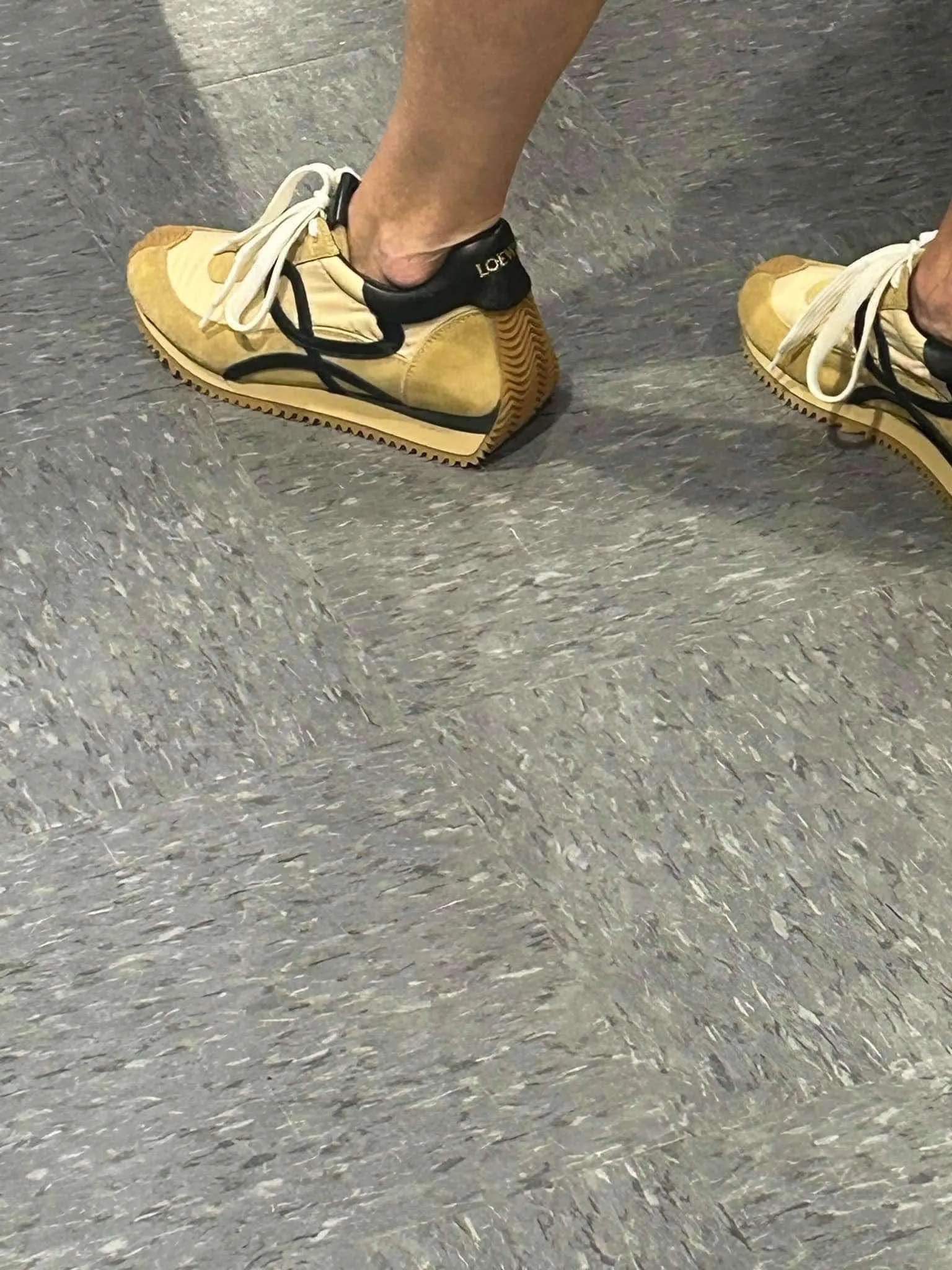 Size 10 Luxury Tennis Shoes