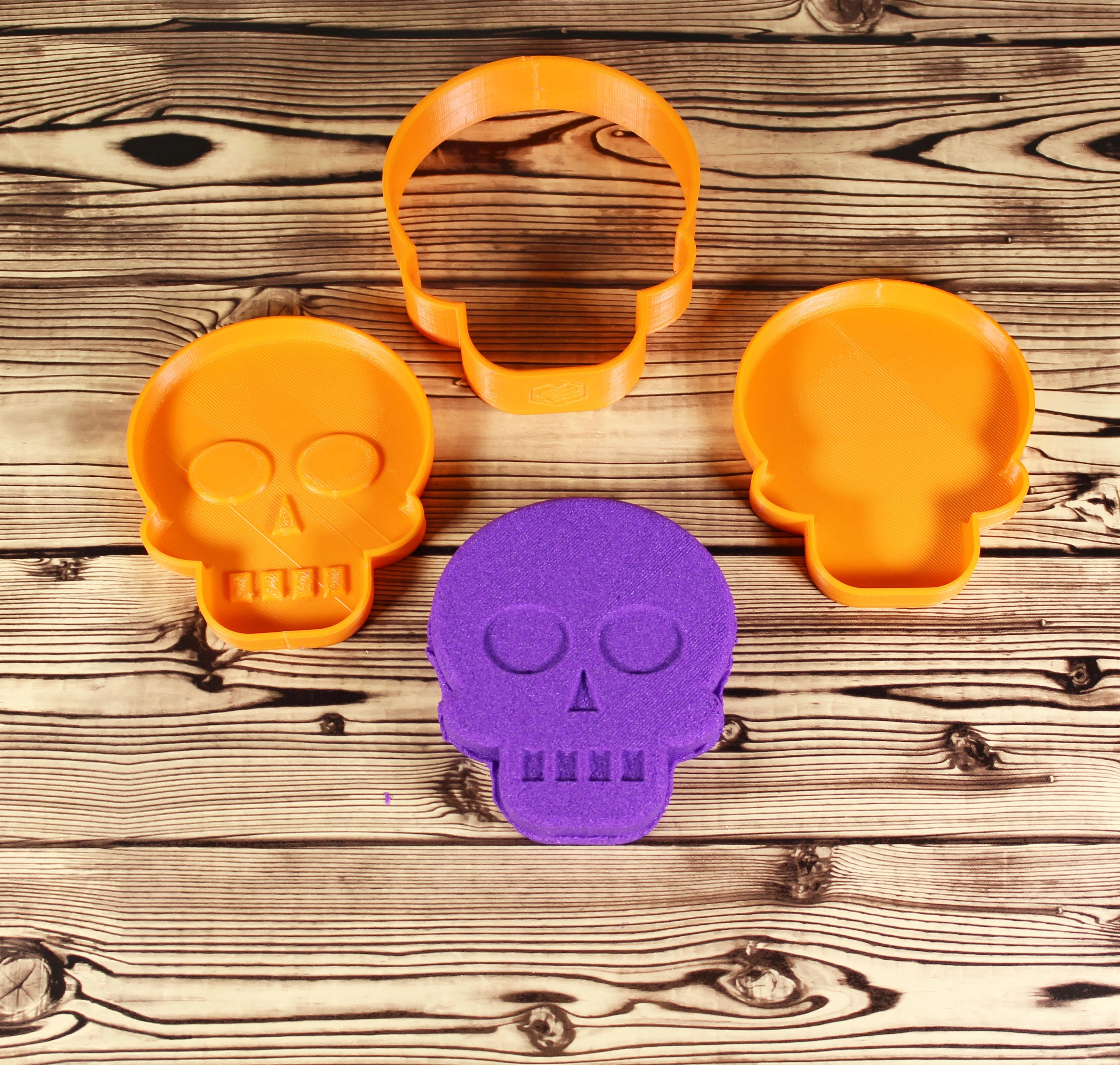 Skull Bath Bomb Mold Press