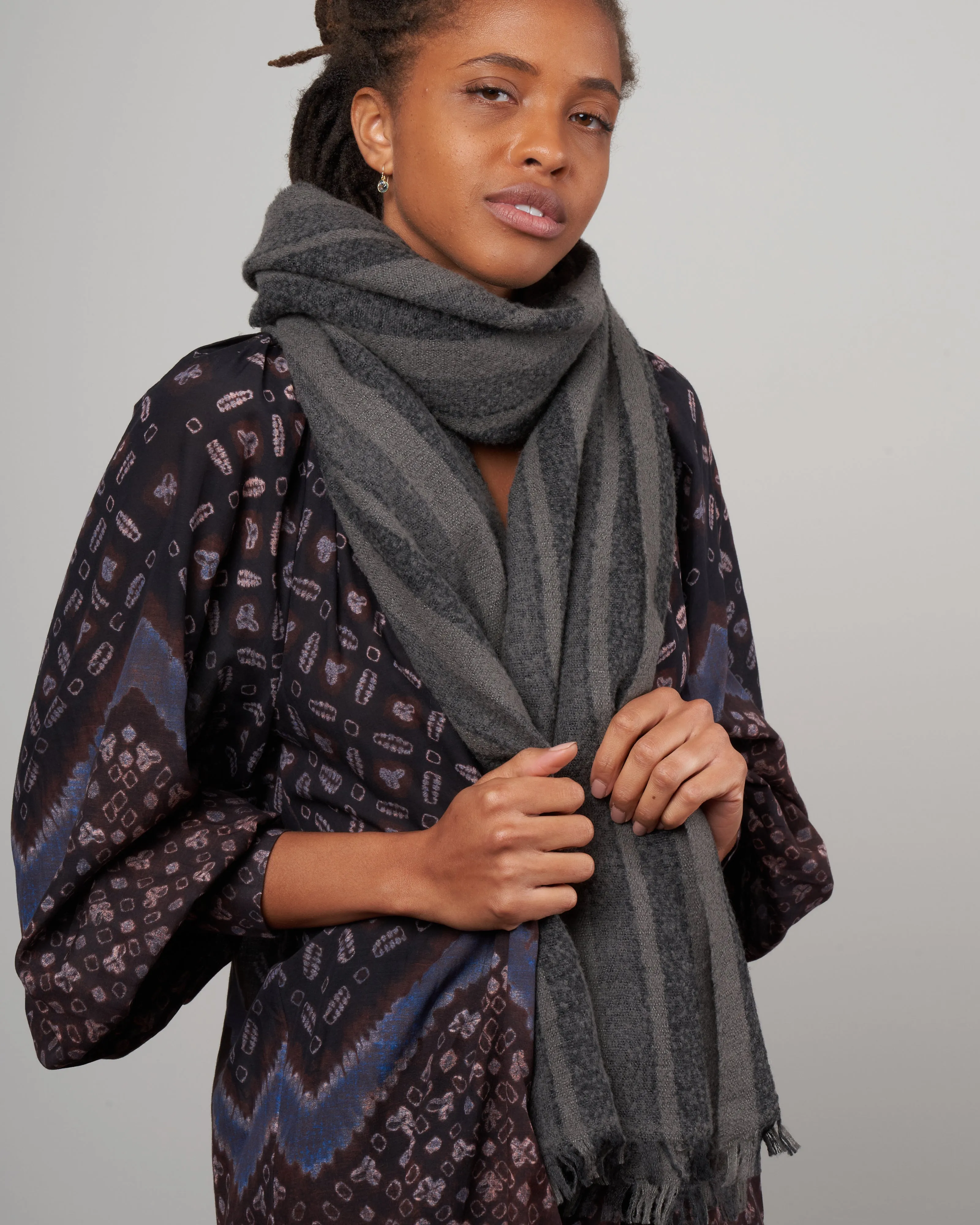 soft stripe sciarpa scarf - ash stripes
