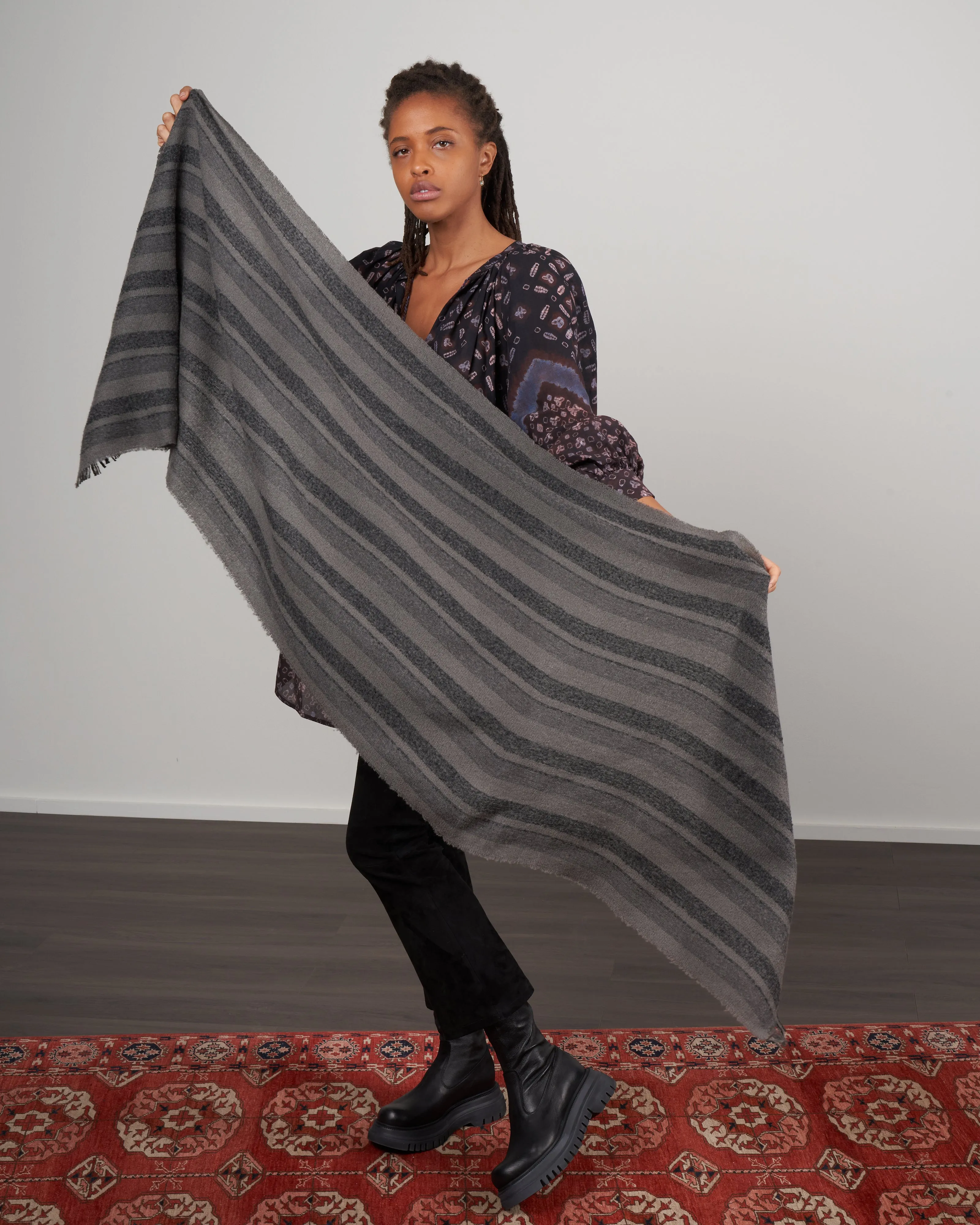 soft stripe sciarpa scarf - ash stripes