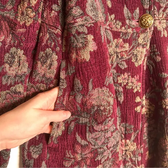 Soft Surroundings floral tapestry button jacket carpet jacquard coat burgundy
