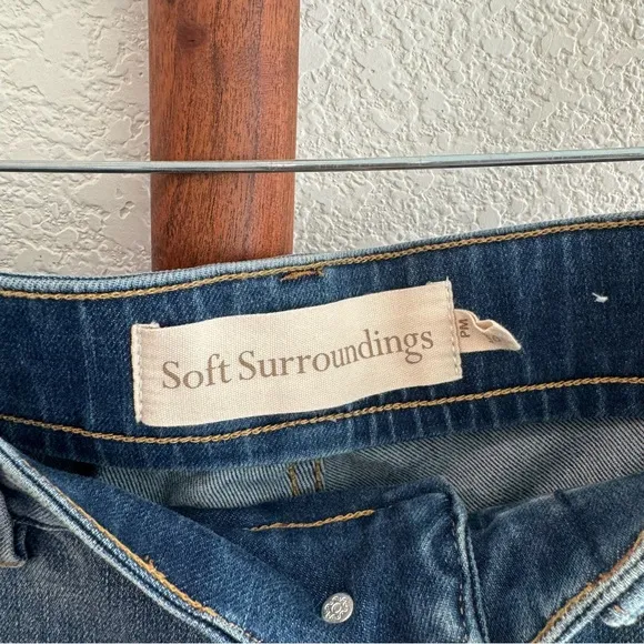 Soft Surroundings The Ultimate Denim Relaxed Straight Pull On Jeans - Size PM