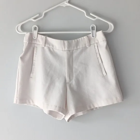 Sophie Rue Shorts Lined Textured Pockets 4&quot; Inseam 10&quot; Rise White Medium