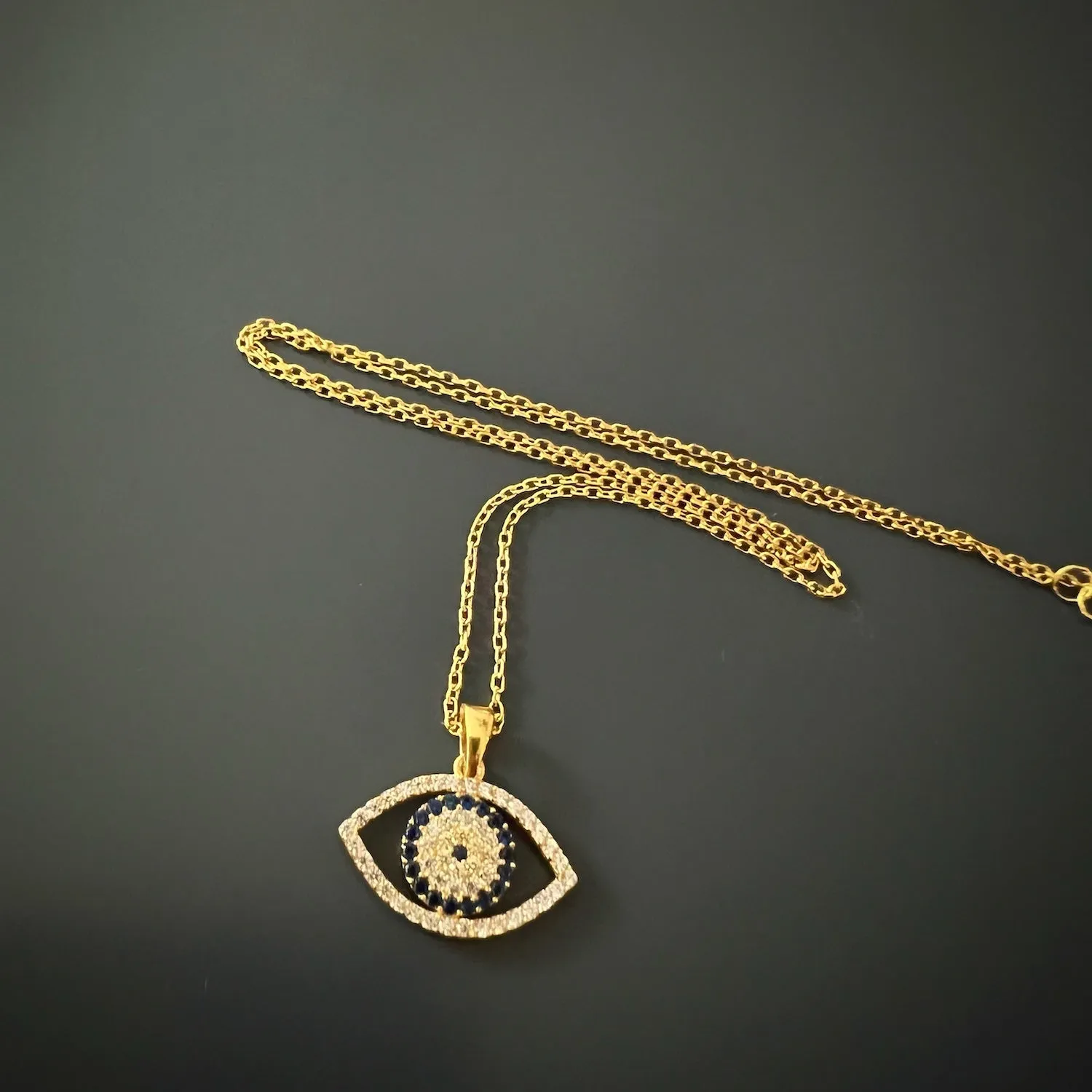 Sparkly Gaze Evil Eye Gold Chain Necklace
