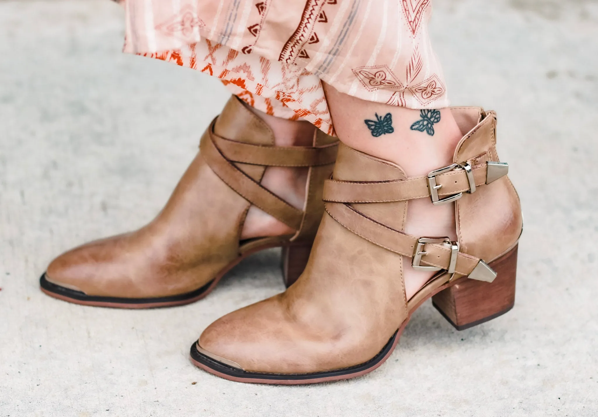 The Coleen in Taupe
