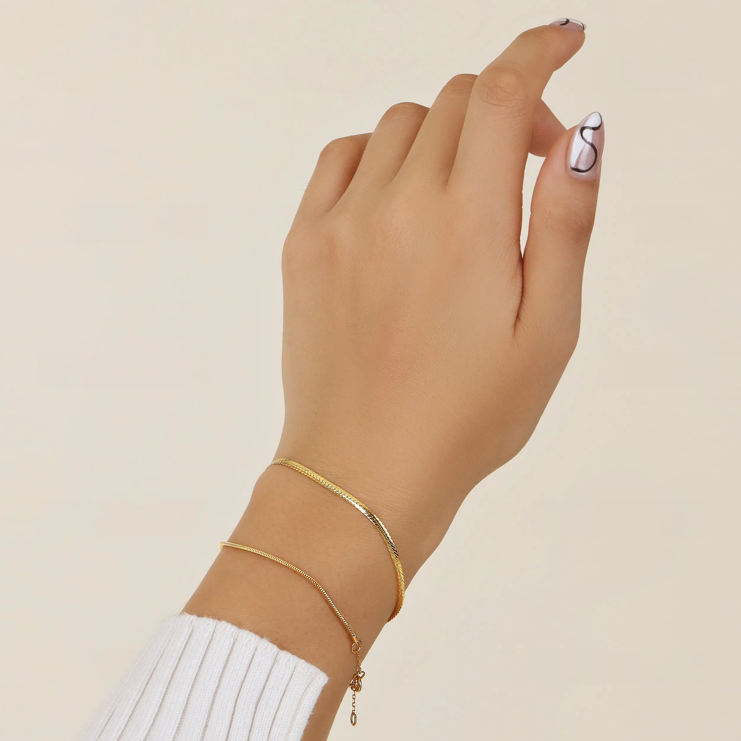Thin Herringbone Bracelet