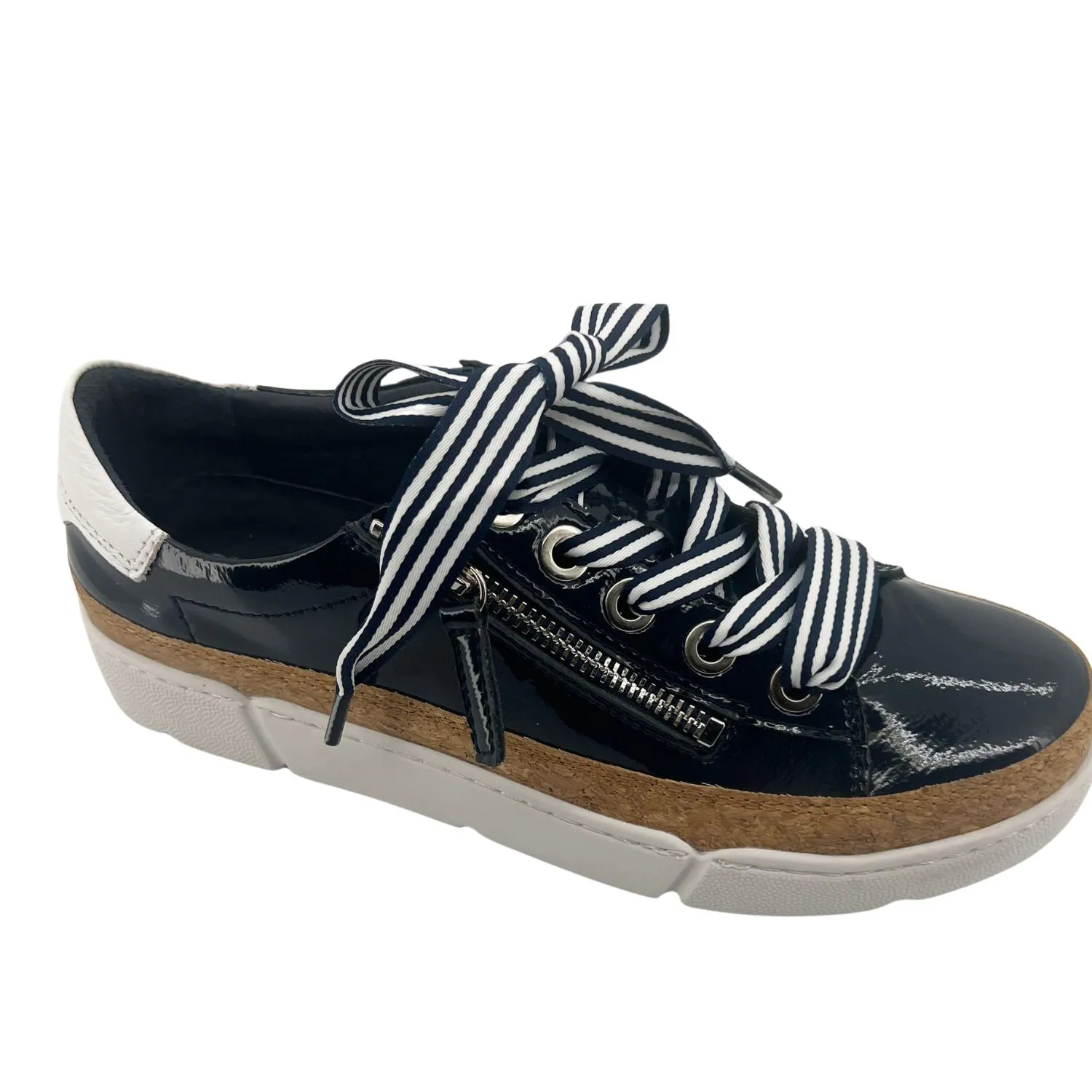 Torayne Navy & White Sneaker - DJ40