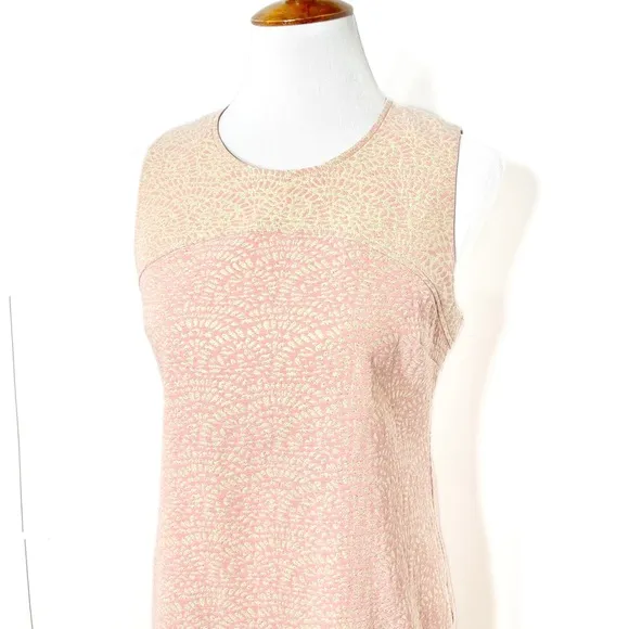 Trina Turk Coral Pink Metallic Gold Cutout Jacquard Sleeveless Cocktail Dress