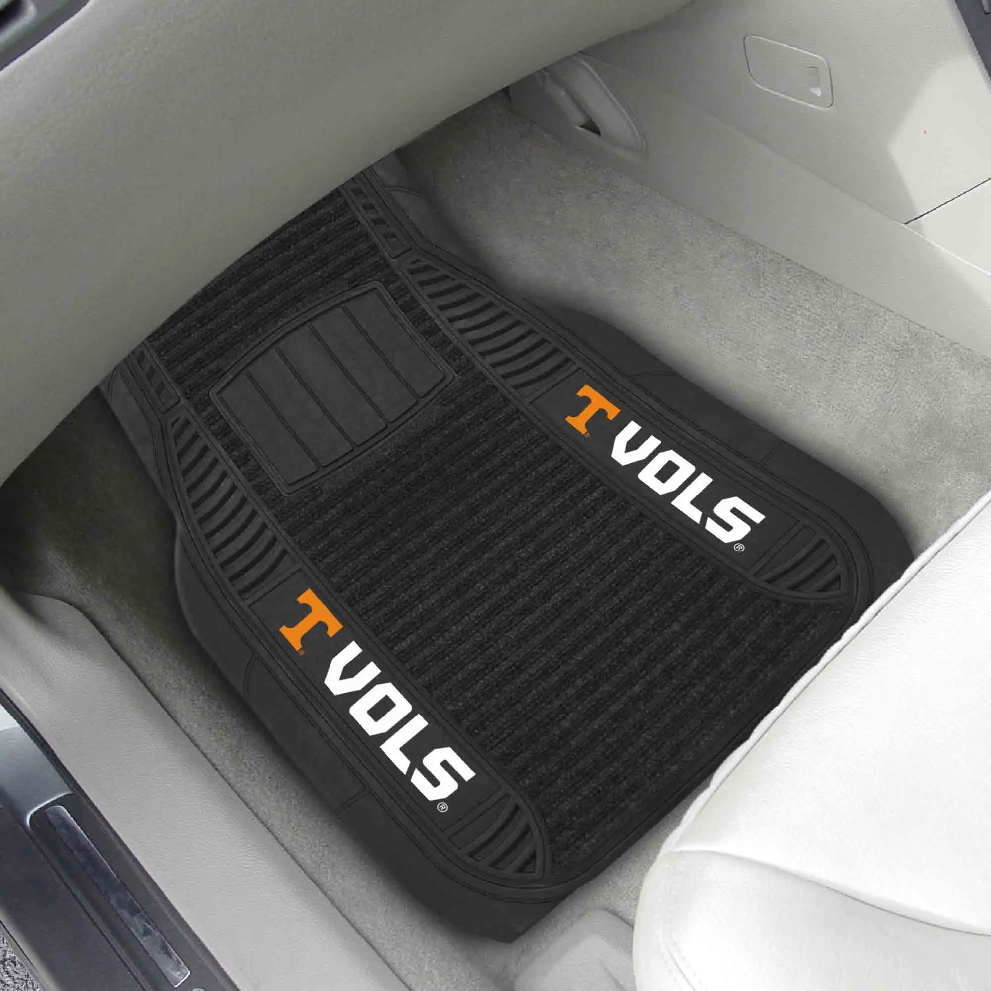 University of Tennessee 2-pc Deluxe Car Mat Set