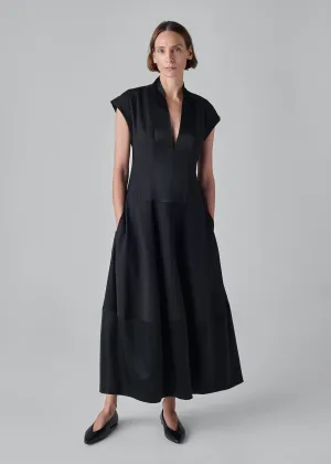 V-Neck Bubble Dress - Black
