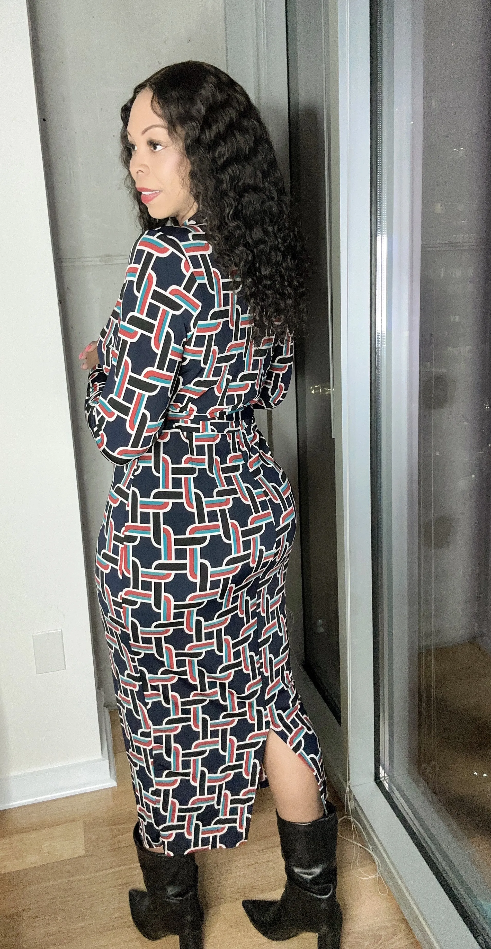V Neck Midi PLUS