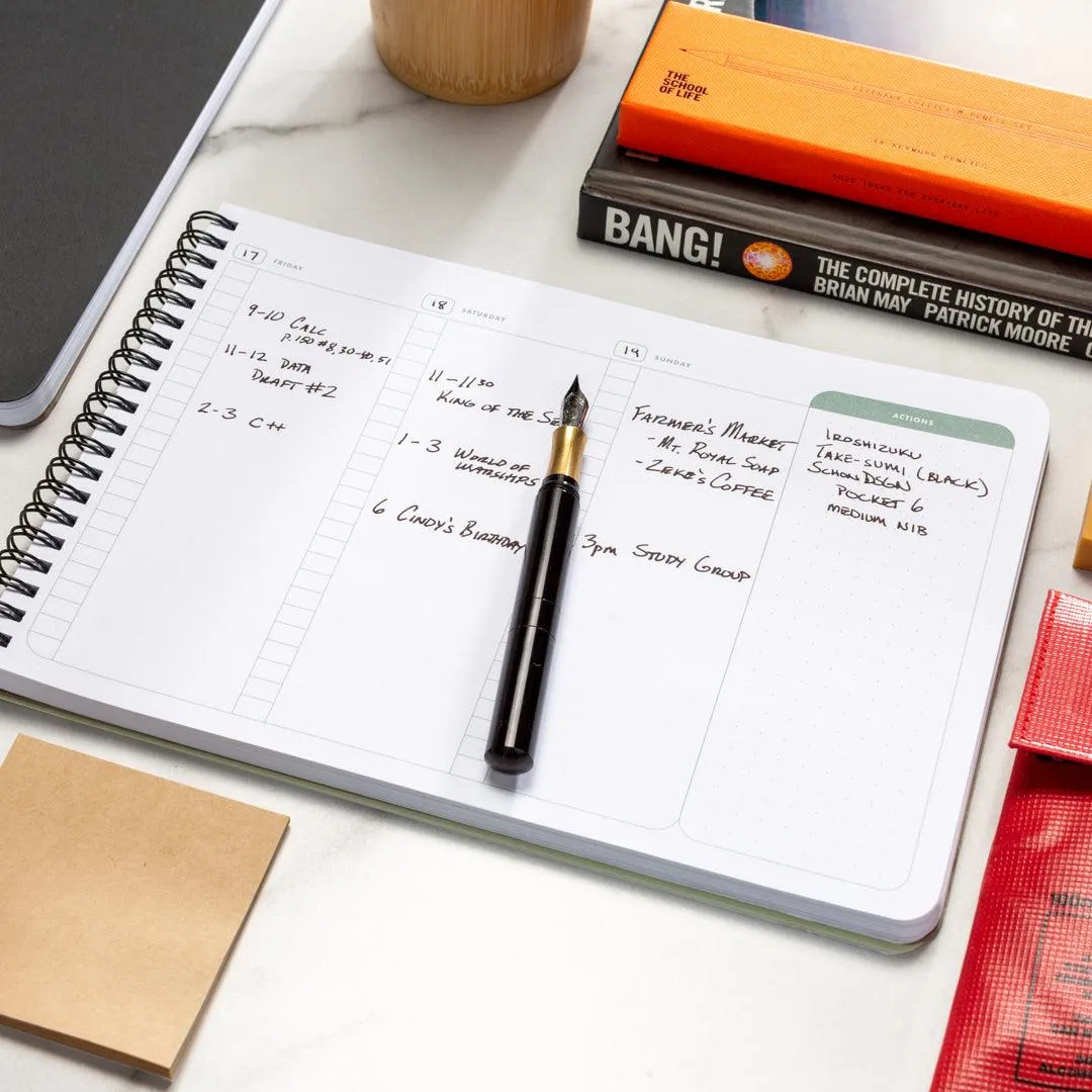 Weekly Planner Notebook: Organize Your Week, Achieve Your Goals