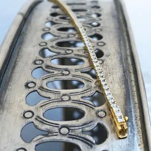 White Diamond 18ct Yellow Gold Tennis Bracelet