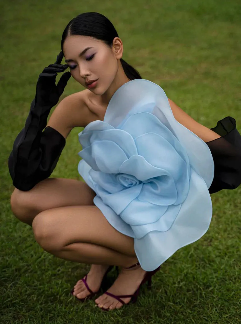 White Oblique Shoulder Decorative Flower Dress