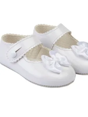White soft Baby pods g245