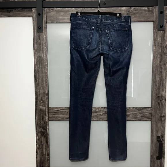 Women's 7 For All Mankind Gwenevere Size 28 Skinny Leg Jeans