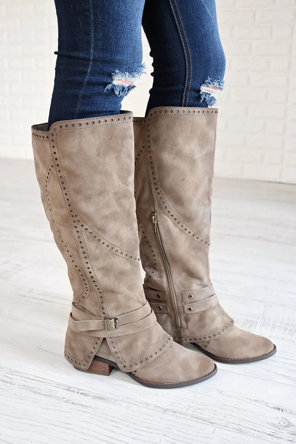 Yoko Boots ~ Taupe