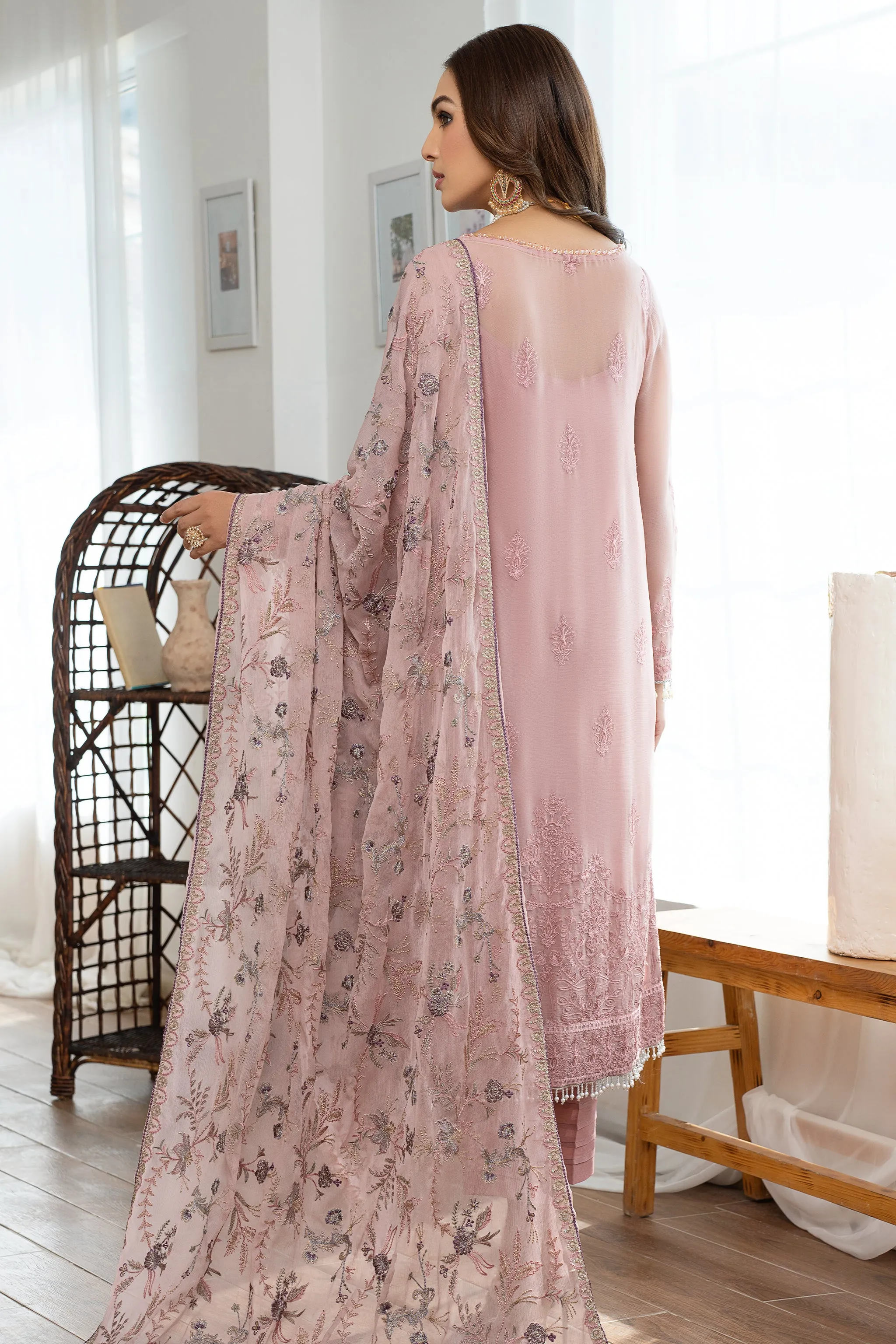 ZLM 03 NEHAL | Zarif Meeral Luxury Formals collection.